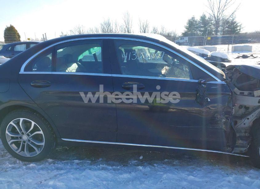 Photo 14 of 2016 Mercedes-benz C 300 4MATIC/LUXURY 4MATIC/SPORT 4MATIC (VIN 55SWF4KB0GU126223)