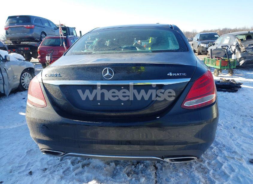 Photo 17 of 2016 Mercedes-benz C 300 4MATIC/LUXURY 4MATIC/SPORT 4MATIC (VIN 55SWF4KB0GU126223)