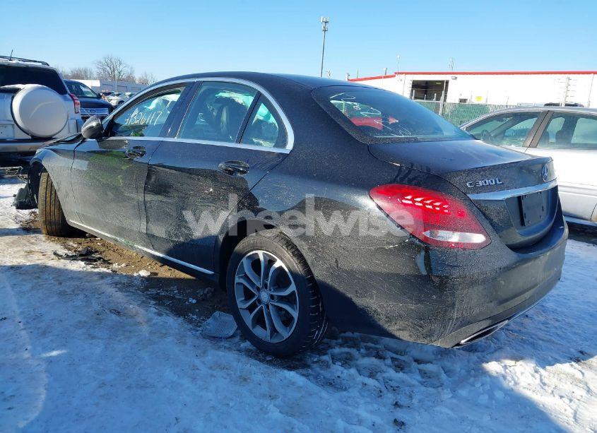 Photo 3 of 2016 Mercedes-benz C 300 4MATIC/LUXURY 4MATIC/SPORT 4MATIC (VIN 55SWF4KB0GU126223)