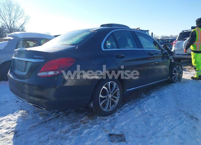Photo 4 of 2016 Mercedes-benz C 300 4MATIC/LUXURY 4MATIC/SPORT 4MATIC (VIN 55SWF4KB0GU126223)