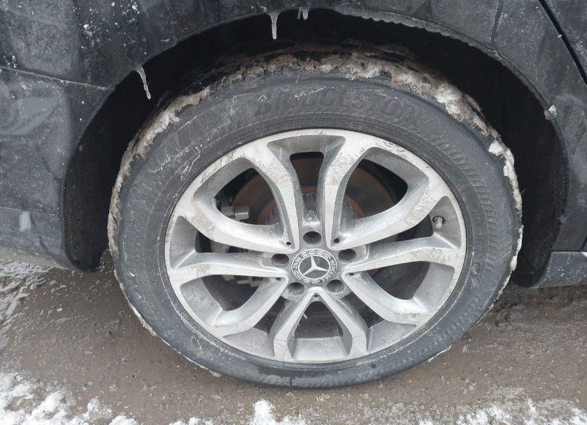 Photo 20 of 2017 Mercedes-benz C 300 4MATIC/LUXURY 4MATIC/SPORT 4MATIC (VIN 55SWF4KB0HU233371)