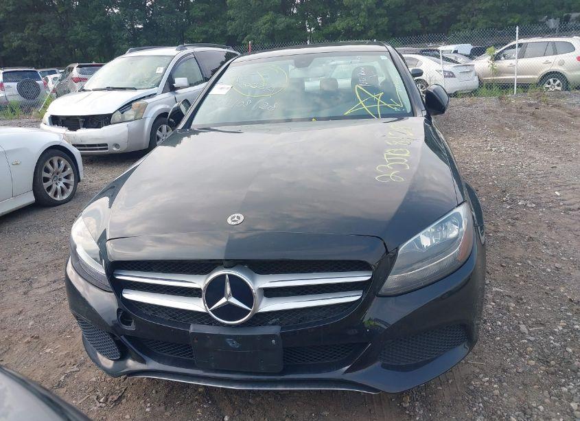 Photo 11 of 2018 Mercedes-benz C 300 4MATIC (VIN 55SWF4KB0JU242528)