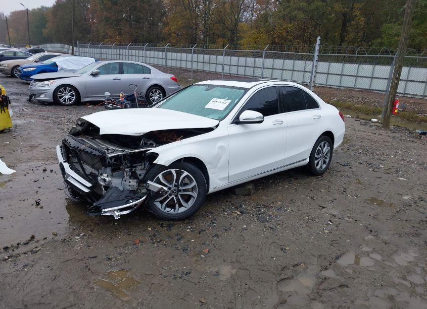 Photo 2 of 2018 Mercedes-benz C 300 4MATIC (VIN 55SWF4KB0JU251276)