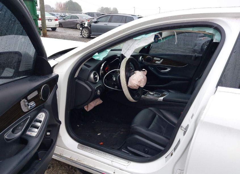 Photo 5 of 2018 Mercedes-benz C 300 4MATIC (VIN 55SWF4KB0JU251276)