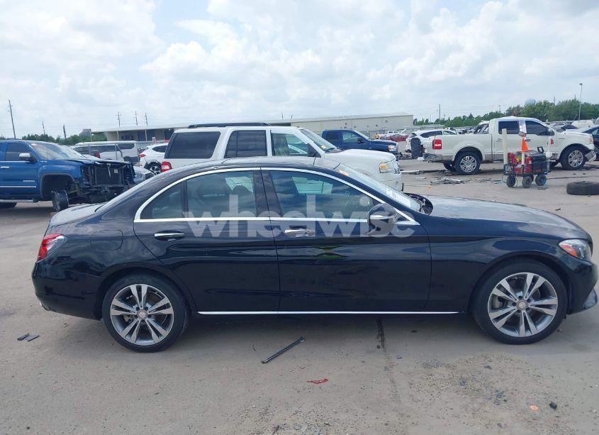Photo 13 of 2015 Mercedes-benz C 300 4MATIC/LUXURY 4MATIC/SPORT 4MATIC (VIN 55SWF4KB1FU008356)