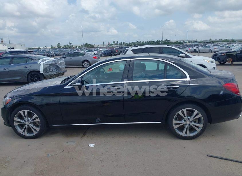 Photo 14 of 2015 Mercedes-benz C 300 4MATIC/LUXURY 4MATIC/SPORT 4MATIC (VIN 55SWF4KB1FU008356)