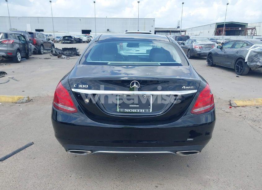 Photo 16 of 2015 Mercedes-benz C 300 4MATIC/LUXURY 4MATIC/SPORT 4MATIC (VIN 55SWF4KB1FU008356)