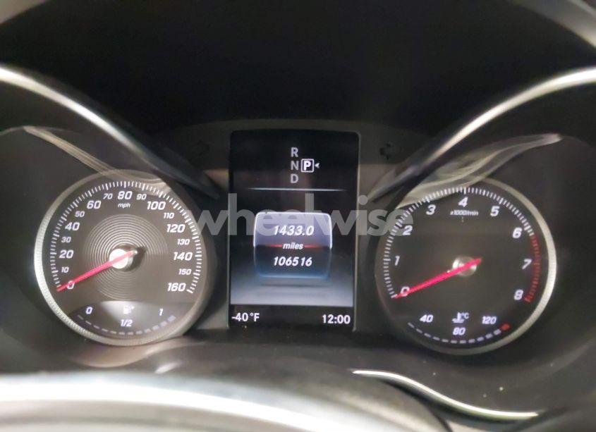 Photo 7 of 2015 Mercedes-benz C 300 4MATIC/LUXURY 4MATIC/SPORT 4MATIC (VIN 55SWF4KB1FU032835)