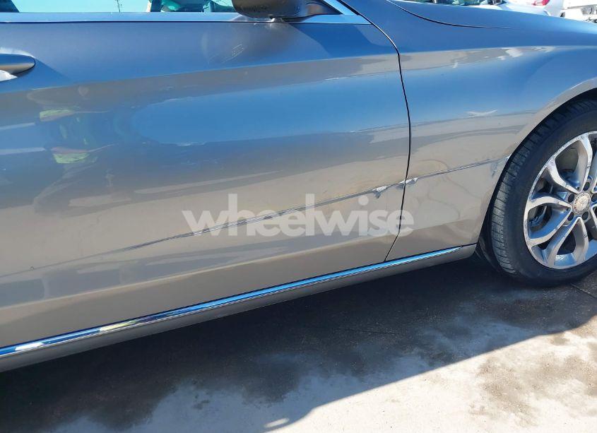 Photo 20 of 2015 Mercedes-benz C 300 4MATIC/LUXURY 4MATIC/SPORT 4MATIC (VIN 55SWF4KB1FU047688)