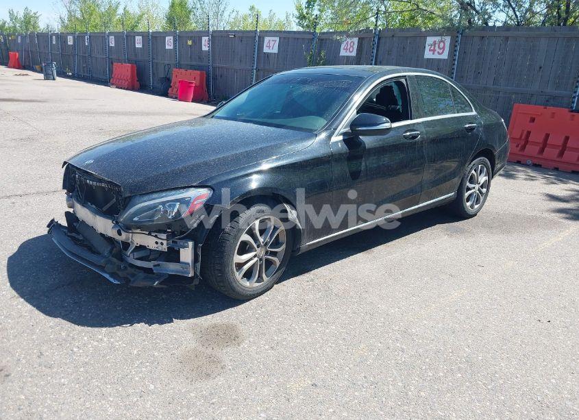 Photo 2 of 2015 Mercedes-benz C 300 4MATIC/LUXURY 4MATIC/SPORT 4MATIC (VIN 55SWF4KB1FU068248)