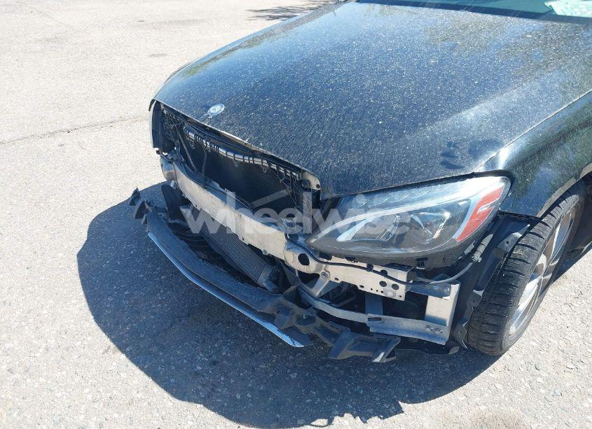 Photo 6 of 2015 Mercedes-benz C 300 4MATIC/LUXURY 4MATIC/SPORT 4MATIC (VIN 55SWF4KB1FU068248)