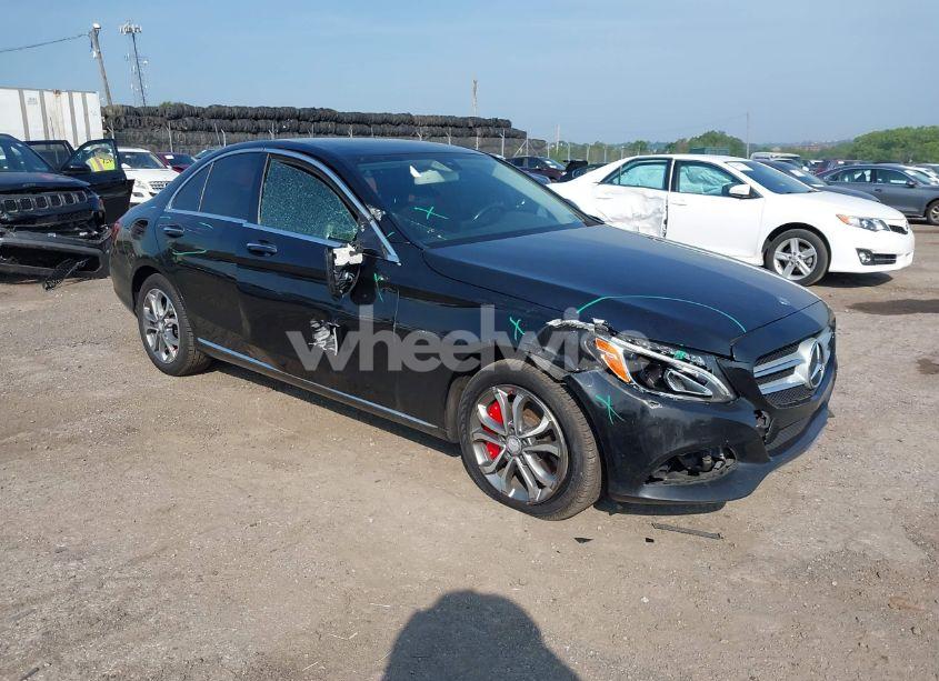 2015 Mercedes-benz C 300 4MATIC/LUXURY 4MATIC/SPORT 4MATIC (VIN 55SWF4KB1FU073398) main photo