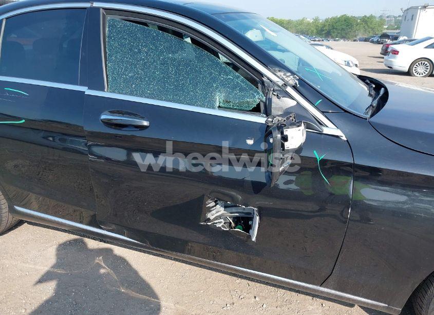 Photo 6 of 2015 Mercedes-benz C 300 4MATIC/LUXURY 4MATIC/SPORT 4MATIC (VIN 55SWF4KB1FU073398)