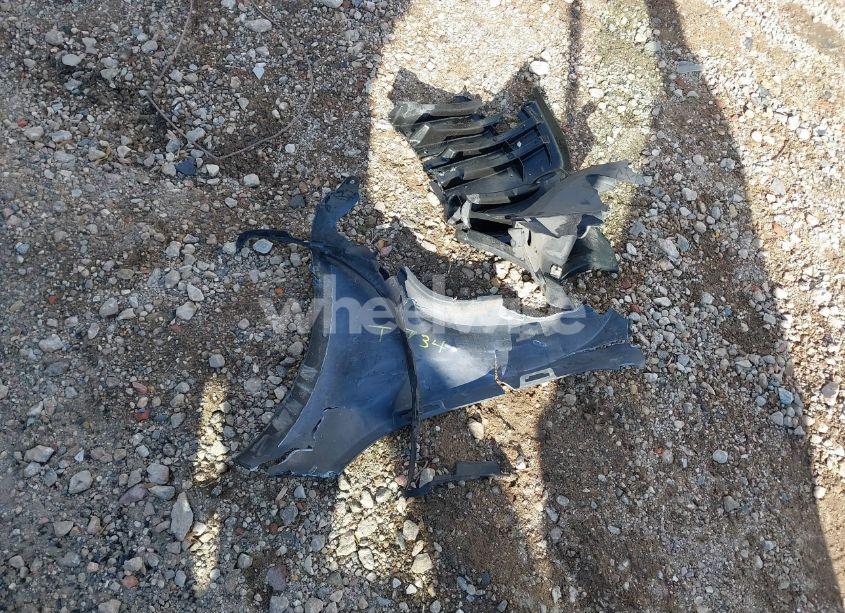 Photo 12 of 2015 Mercedes-benz C 300 4MATIC/LUXURY 4MATIC/SPORT 4MATIC (VIN 55SWF4KB1FU093876)