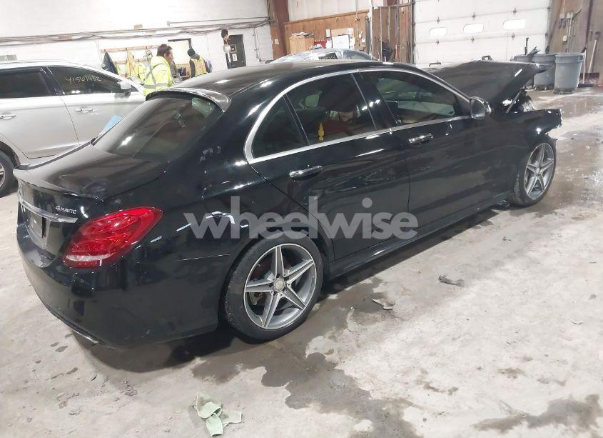 Photo 4 of 2016 Mercedes-benz C 300 4MATIC/LUXURY 4MATIC/SPORT 4MATIC (VIN 55SWF4KB1GU109107)