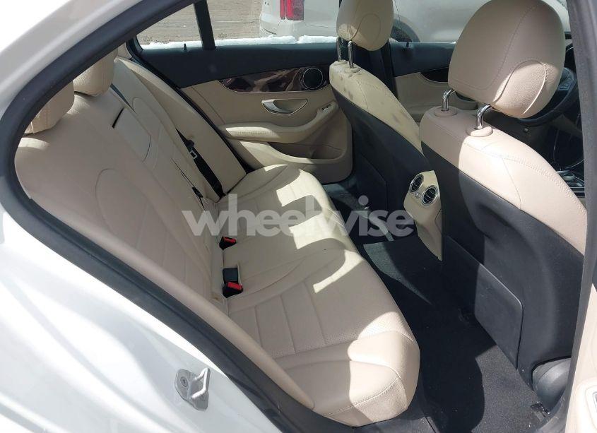 Photo 8 of 2016 Mercedes-benz C 300 4MATIC/LUXURY 4MATIC/SPORT 4MATIC (VIN 55SWF4KB1GU109706)