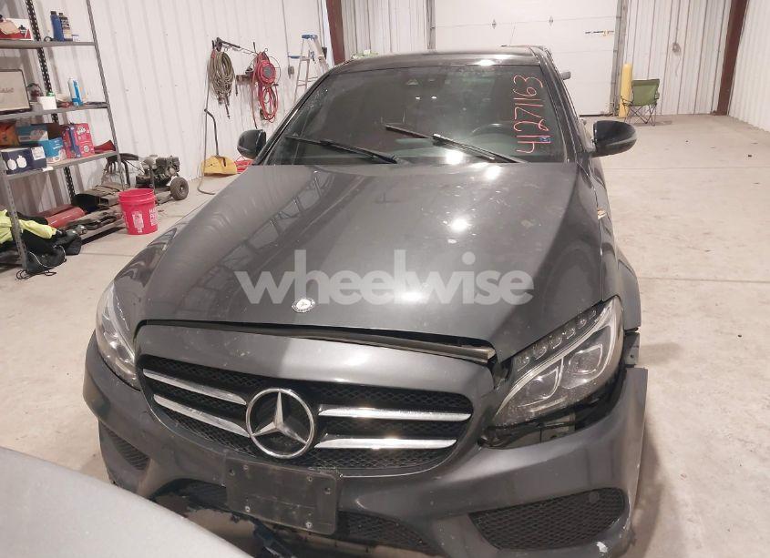Photo 12 of 2016 Mercedes-benz C 300 4MATIC/LUXURY 4MATIC/SPORT 4MATIC (VIN 55SWF4KB1GU136341)