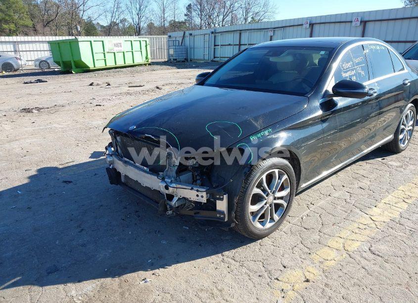 Photo 2 of 2016 Mercedes-benz C 300 4MATIC/LUXURY 4MATIC/SPORT 4MATIC (VIN 55SWF4KB1GU150885)