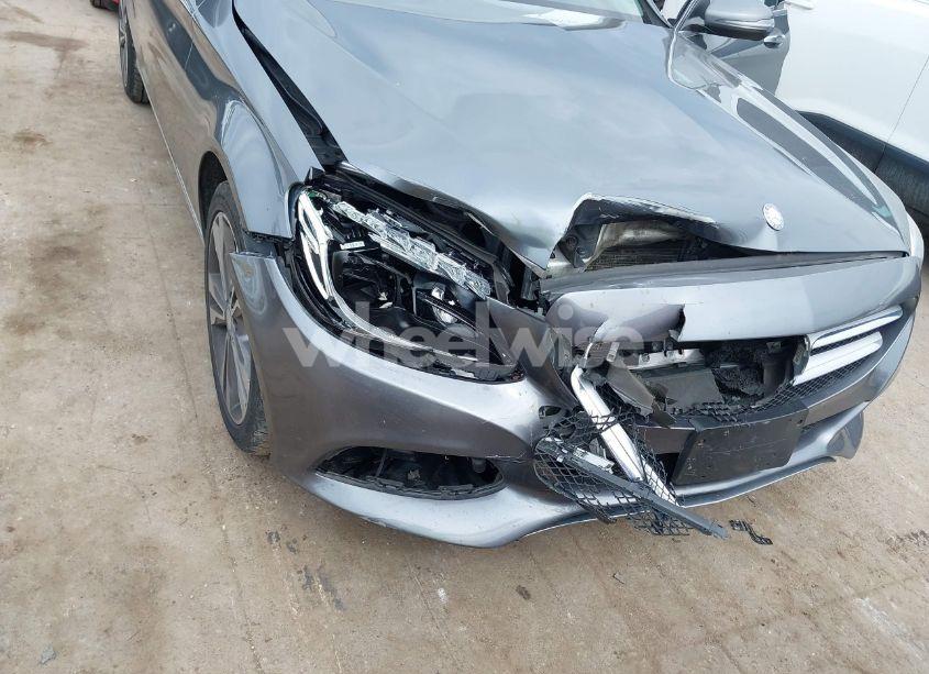 Photo 6 of 2017 Mercedes-benz C 300 4MATIC/LUXURY 4MATIC/SPORT 4MATIC (VIN 55SWF4KB1HU187792)