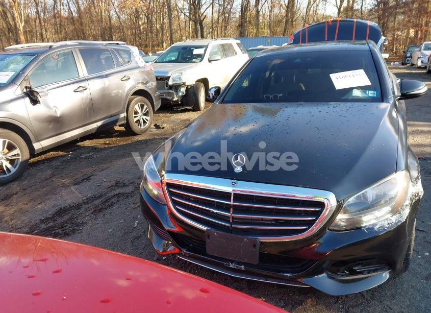 Photo 12 of 2017 Mercedes-benz C 300 4MATIC/LUXURY 4MATIC/SPORT 4MATIC (VIN 55SWF4KB1HU207653)