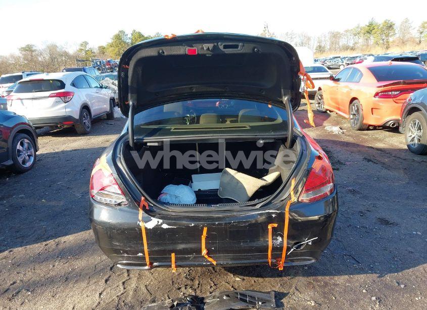 Photo 16 of 2017 Mercedes-benz C 300 4MATIC/LUXURY 4MATIC/SPORT 4MATIC (VIN 55SWF4KB1HU207653)