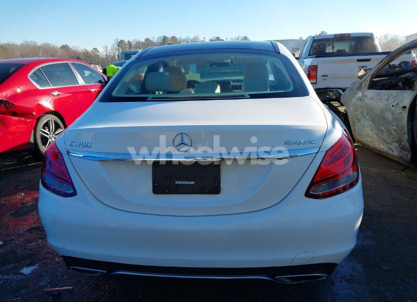 Photo 16 of 2017 Mercedes-benz C 300 4MATIC/LUXURY 4MATIC/SPORT 4MATIC (VIN 55SWF4KB1HU210519)