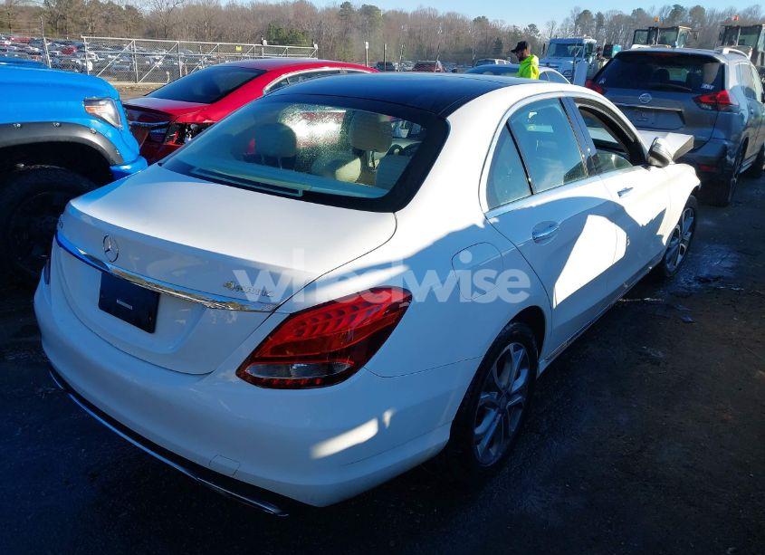 Photo 4 of 2017 Mercedes-benz C 300 4MATIC/LUXURY 4MATIC/SPORT 4MATIC (VIN 55SWF4KB1HU210519)