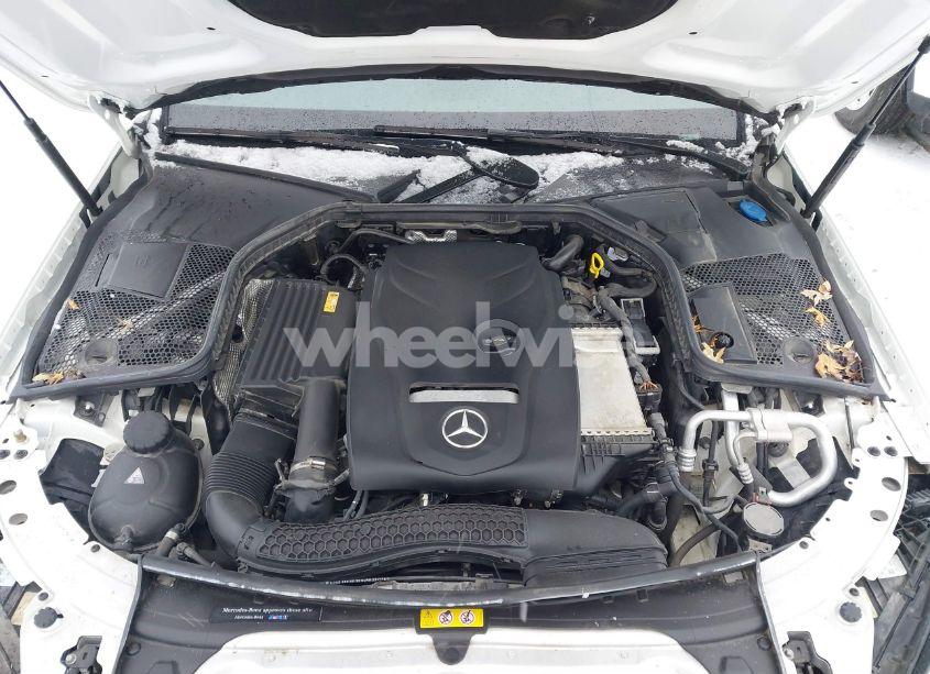 Photo 10 of 2017 Mercedes-benz C 300 4MATIC/LUXURY 4MATIC/SPORT 4MATIC (VIN 55SWF4KB1HU219981)