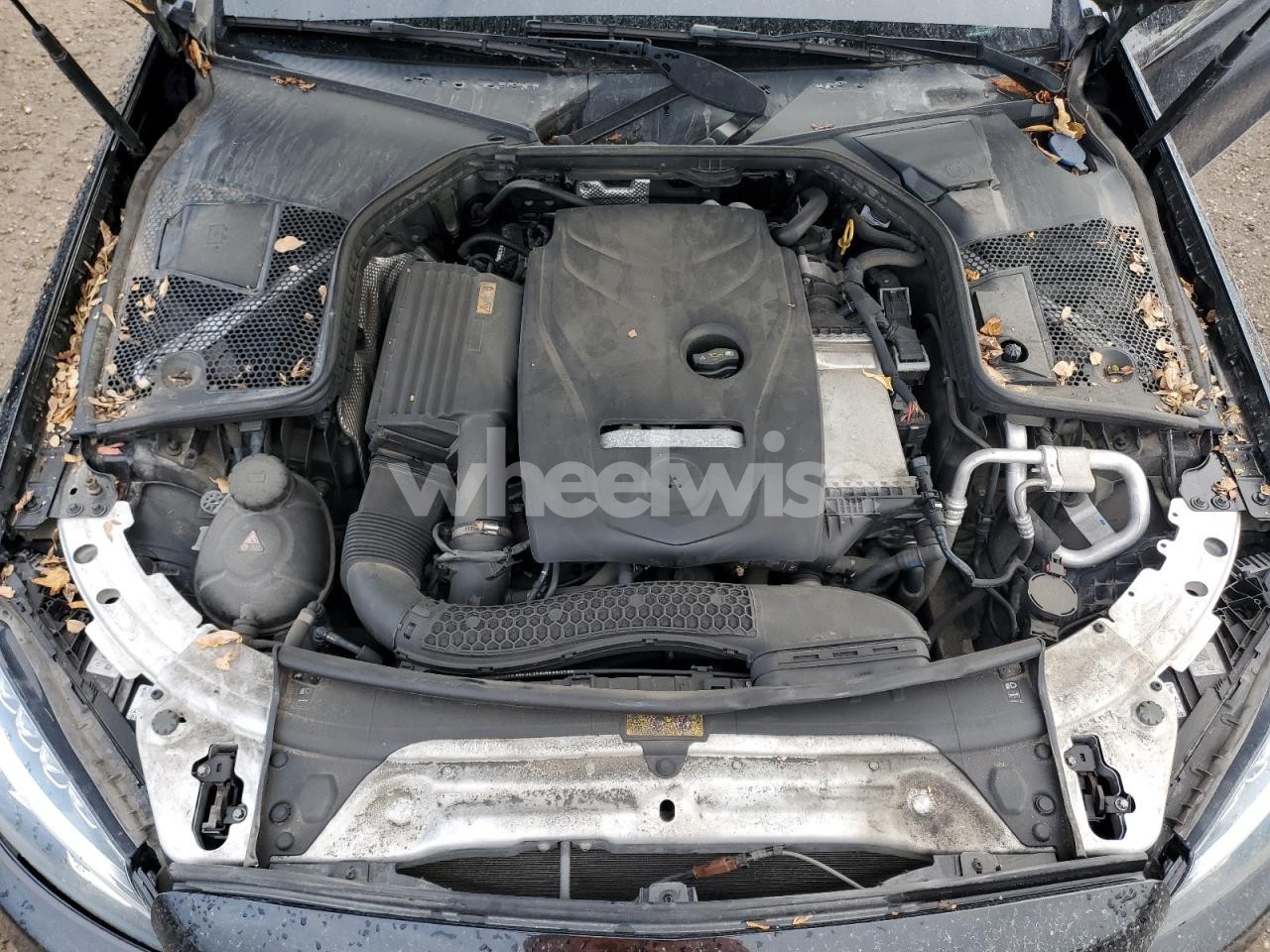 Photo 11 of 2018 MERCEDES-BENZ C 300 4MATIC (VIN 55SWF4KB1JU242814)