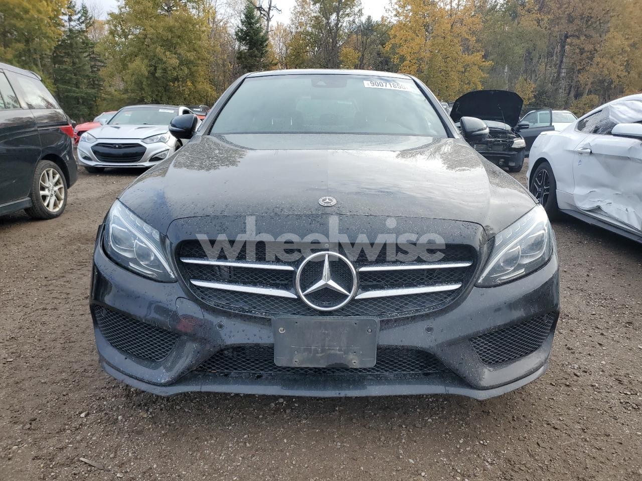 Photo 5 of 2018 MERCEDES-BENZ C 300 4MATIC (VIN 55SWF4KB1JU242814)