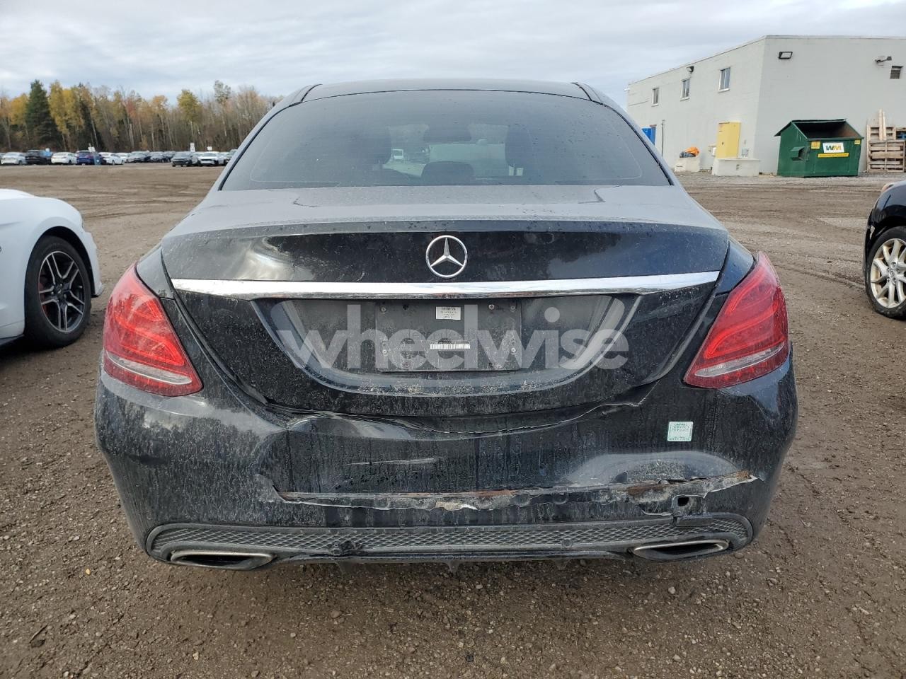 Photo 6 of 2018 MERCEDES-BENZ C 300 4MATIC (VIN 55SWF4KB1JU242814)