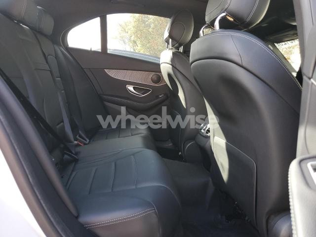 Photo 3 of 2018 MERCEDES-BENZ C 300 4MATIC (VIN 55SWF4KB1JU243610)