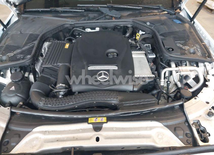 Photo 10 of 2018 Mercedes-benz C 300 4MATIC (VIN 55SWF4KB1JU251819)