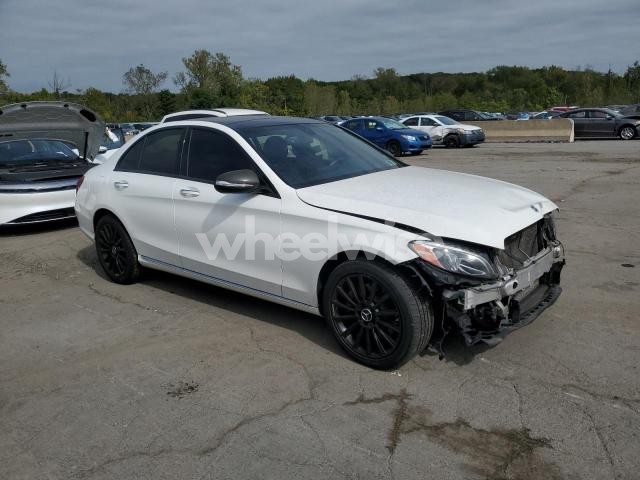 Photo 9 of 2018 MERCEDES-BENZ C 300 4MATIC (VIN 55SWF4KB1JU269396)