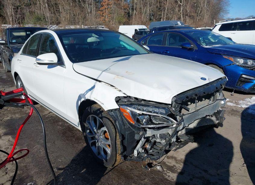 2015 Mercedes-benz C 300 4MATIC/LUXURY 4MATIC/SPORT 4MATIC (VIN 55SWF4KB2FU006485) main photo