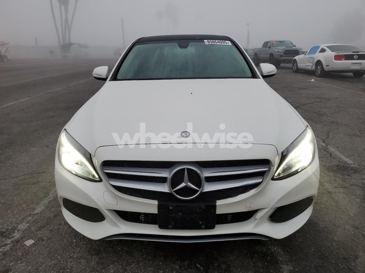 Photo 5 of 2015 MERCEDES-BENZ C 300 4MATIC (VIN 55SWF4KB2FU013713)