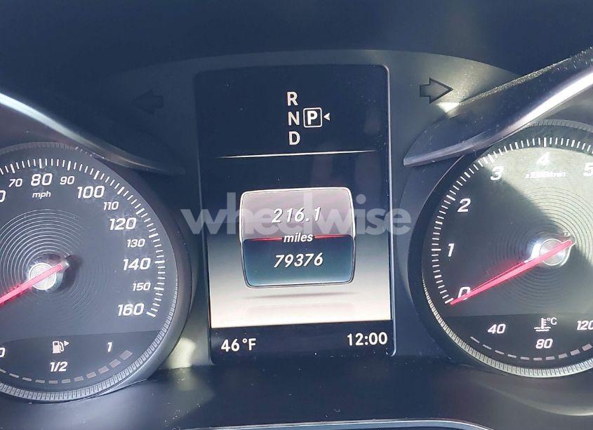 Photo 14 of 2015 Mercedes-benz C 300 4MATIC/LUXURY 4MATIC/SPORT 4MATIC (VIN 55SWF4KB2FU015056)