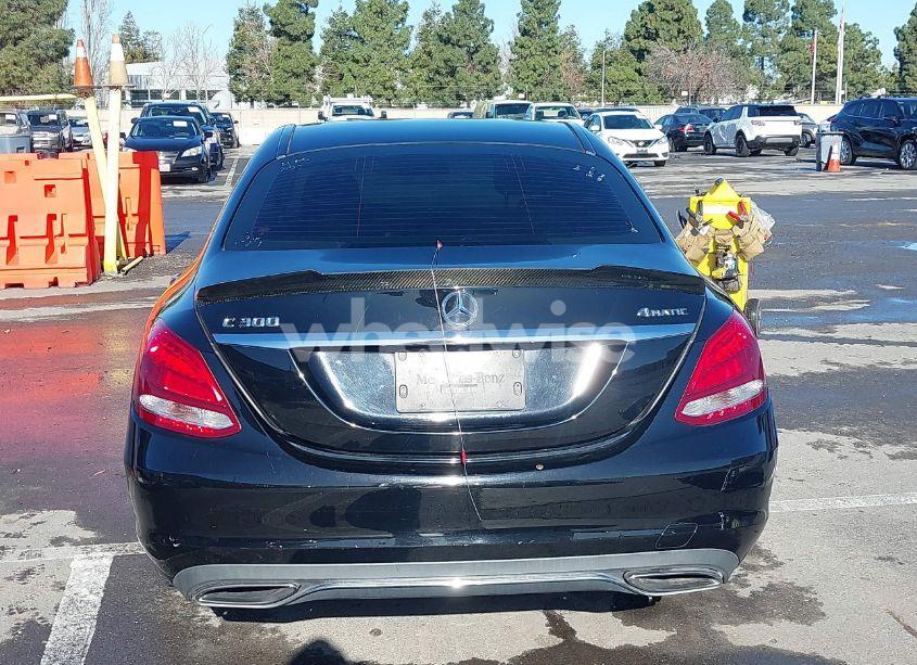 Photo 6 of 2015 Mercedes-benz C 300 4MATIC/LUXURY 4MATIC/SPORT 4MATIC (VIN 55SWF4KB2FU015056)