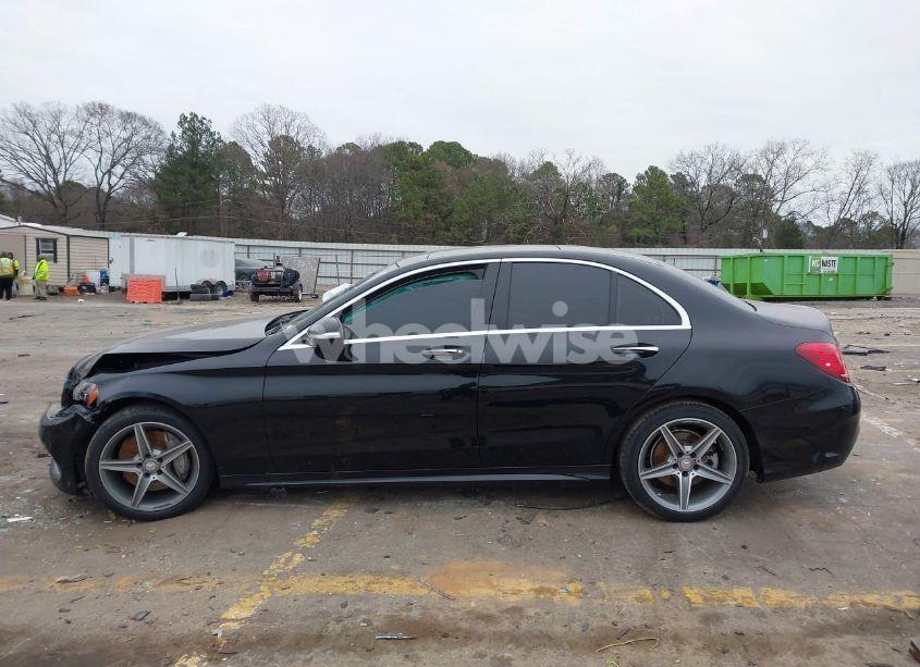 Photo 14 of 2015 Mercedes-benz C 300 4MATIC/LUXURY 4MATIC/SPORT 4MATIC (VIN 55SWF4KB2FU036943)