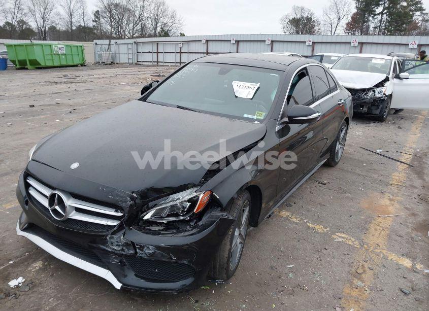 Photo 2 of 2015 Mercedes-benz C 300 4MATIC/LUXURY 4MATIC/SPORT 4MATIC (VIN 55SWF4KB2FU036943)