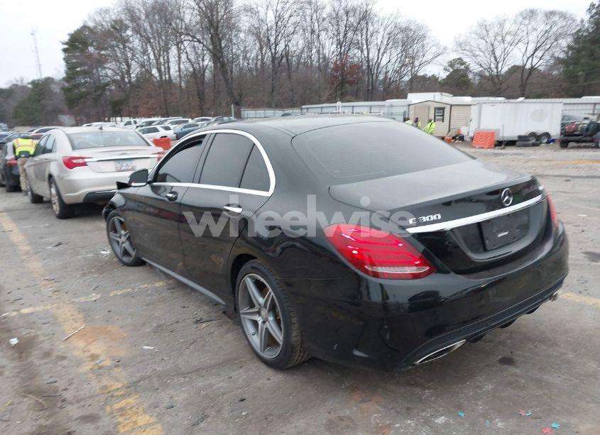 Photo 3 of 2015 Mercedes-benz C 300 4MATIC/LUXURY 4MATIC/SPORT 4MATIC (VIN 55SWF4KB2FU036943)