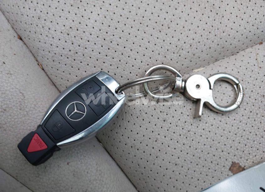 Photo 11 of 2015 Mercedes-benz C 300 4MATIC/LUXURY 4MATIC/SPORT 4MATIC (VIN 55SWF4KB2FU060966)