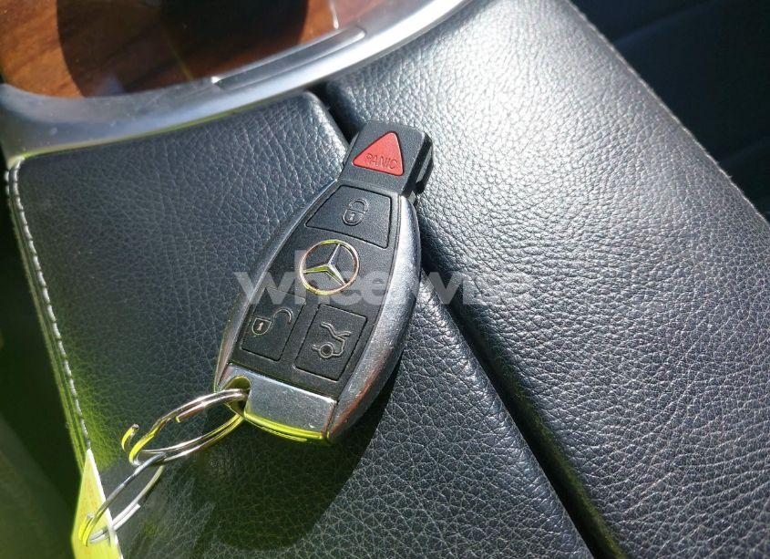 Photo 11 of 2015 Mercedes-benz C 300 4MATIC/LUXURY 4MATIC/SPORT 4MATIC (VIN 55SWF4KB2FU072728)