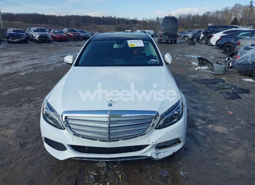 Photo 12 of 2015 Mercedes-benz C 300 4MATIC/LUXURY 4MATIC/SPORT 4MATIC (VIN 55SWF4KB2FU072728)