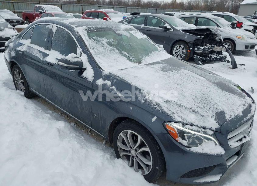 2015 Mercedes-benz C 300 4MATIC/LUXURY 4MATIC/SPORT 4MATIC (VIN 55SWF4KB2FU082112) main photo