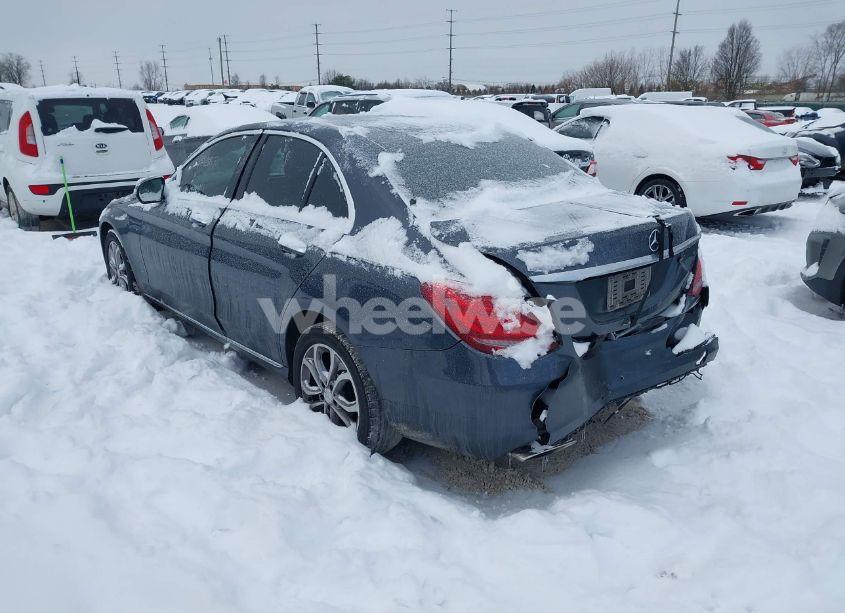 Photo 3 of 2015 Mercedes-benz C 300 4MATIC/LUXURY 4MATIC/SPORT 4MATIC (VIN 55SWF4KB2FU082112)