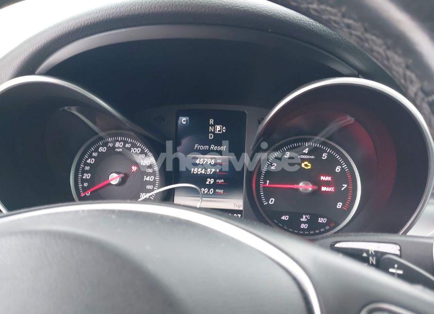 Photo 7 of 2015 Mercedes-benz C 300 4MATIC/LUXURY 4MATIC/SPORT 4MATIC (VIN 55SWF4KB2FU082112)