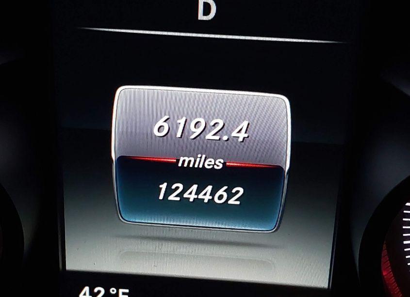 Photo 16 of 2015 Mercedes-benz C 300 4MATIC/LUXURY 4MATIC/SPORT 4MATIC (VIN 55SWF4KB2FU093420)