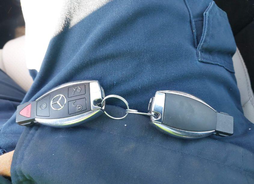 Photo 11 of 2016 Mercedes-benz C 300 4MATIC/LUXURY 4MATIC/SPORT 4MATIC (VIN 55SWF4KB2GU167016)