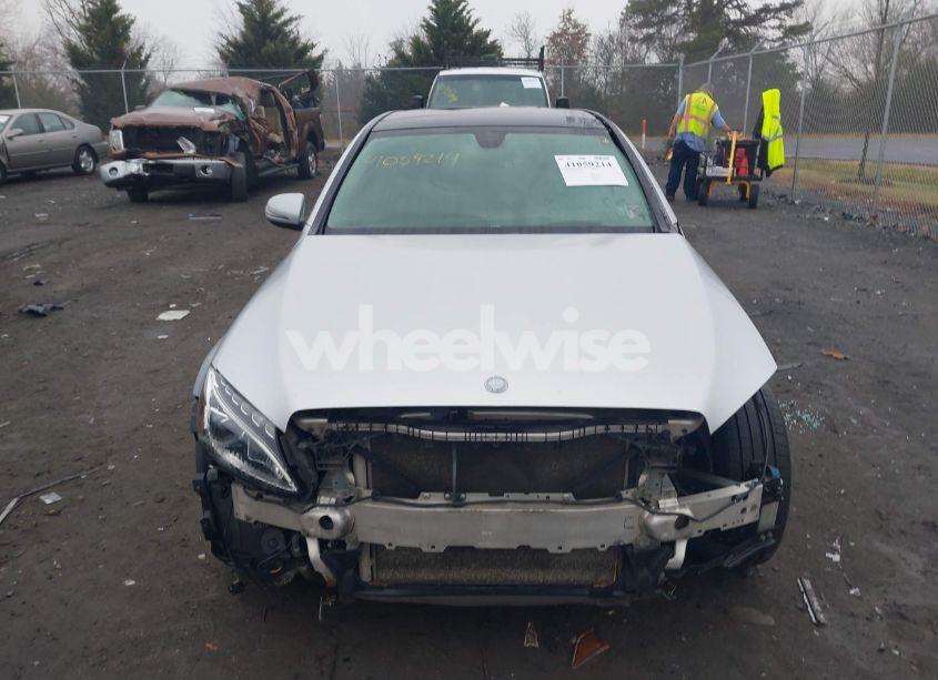 Photo 12 of 2017 Mercedes-benz C 300 4MATIC/LUXURY 4MATIC/SPORT 4MATIC (VIN 55SWF4KB2HU181063)